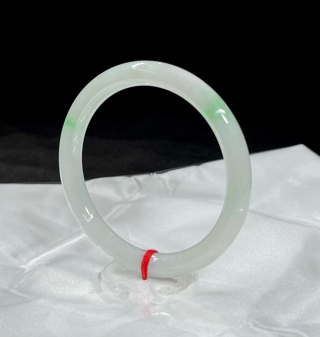 糯冰白底青美人条 #手镯